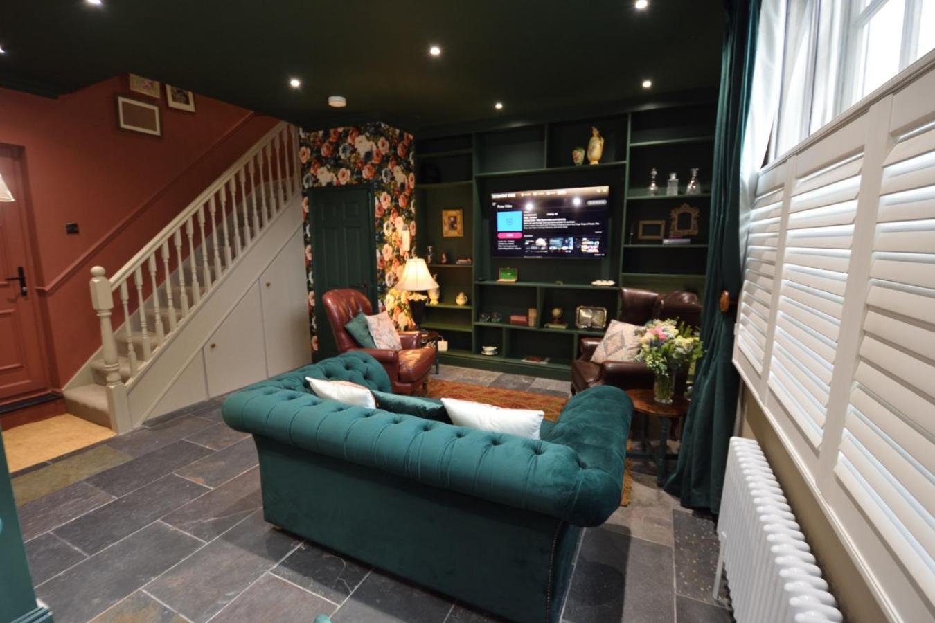 Samuels' A Duplex Apartment By Spires Accommodation In Lichfield City Centre Экстерьер фото
